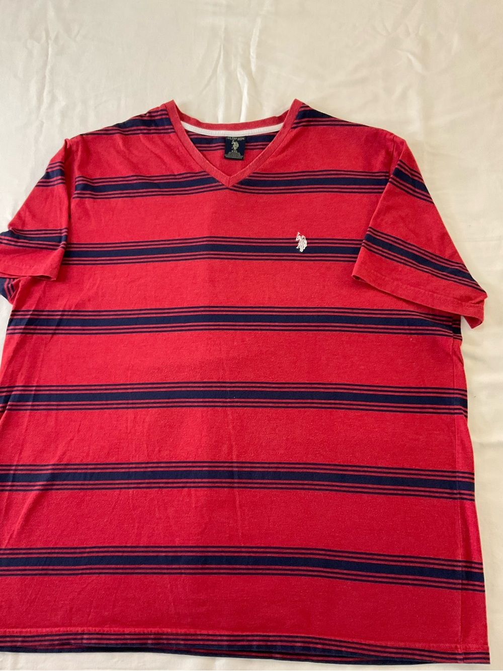 US Polo Assn by Ralph Lauren XXL Men’s Red Striped V-Neck Shirt